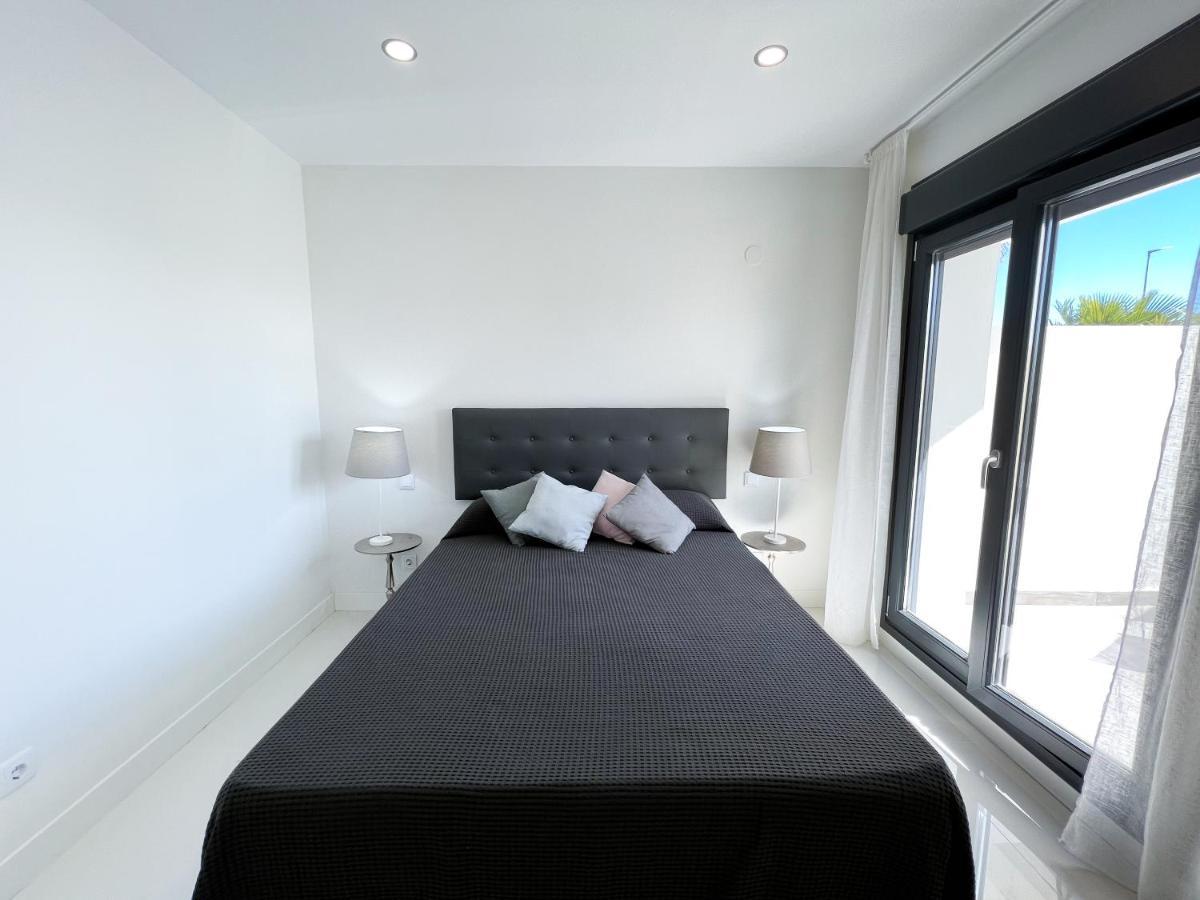 Apartment In Manilva, Just A Few Steps From The Beach 외부 사진
